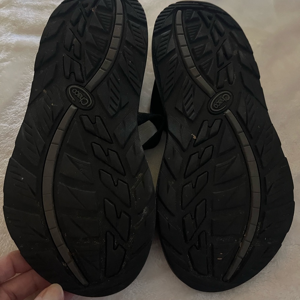 Men’s Chaco Black Sandals - Picture 3 of 4